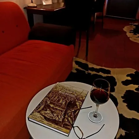 Poppy's House Apartment