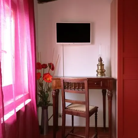 Poppy's House Apartment